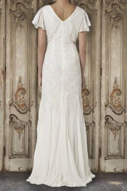 Raishma Leaf Embroidered Gown White