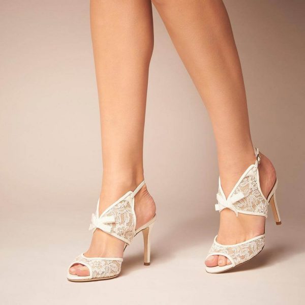 ivory lace sandals