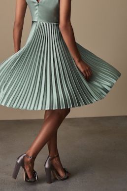 Reiss Alicia Knife Pleat Midi Dress Aquamarine Blue Mint