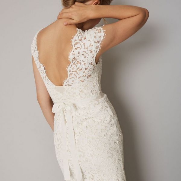 maegen lace wedding dress