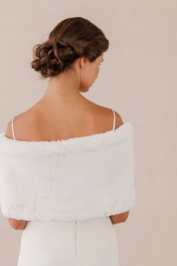 Bridal Faux Fur Stole Ivory
