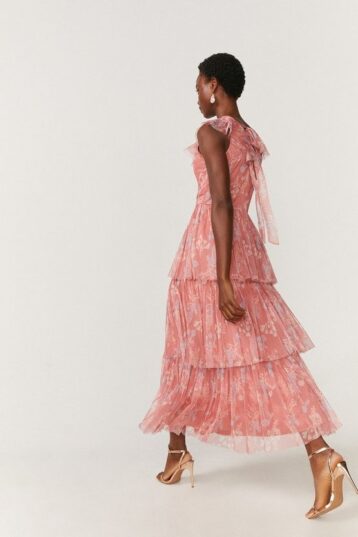 Coast pink and white dress store