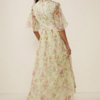 Soft floral on sale maxi dress