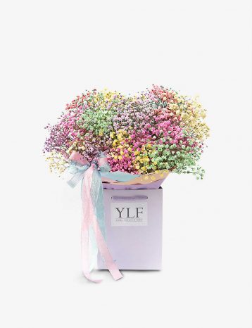 YOUR LONDON FLORIST Dream Cloud fresh bouquet