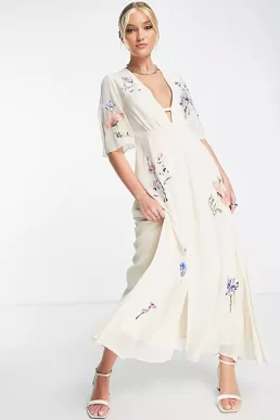 Hope & Ivy Carmen embroidered midi dress in cream