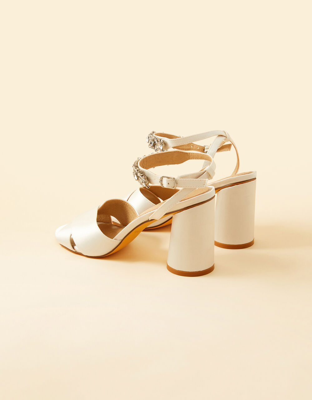 Wholesale Heeled Sandal | Low Block Heel | DE BLOSSOM Footwear – BLOSSOM  FOOTWEAR