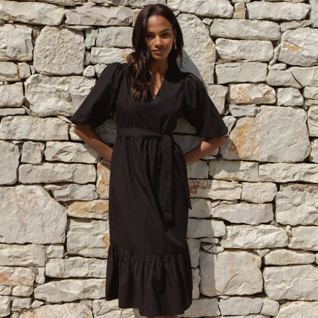 Threadbare Launches 'Grecian Getway' Collection