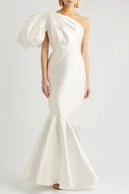 SOLACE LONDON Summer one-shoulder satin gown Ivory