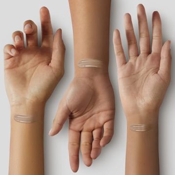 Skin Long-Wear Weightless Foundation SPF15 by Bobbi Brown Warm Beige 30ml - Image 4