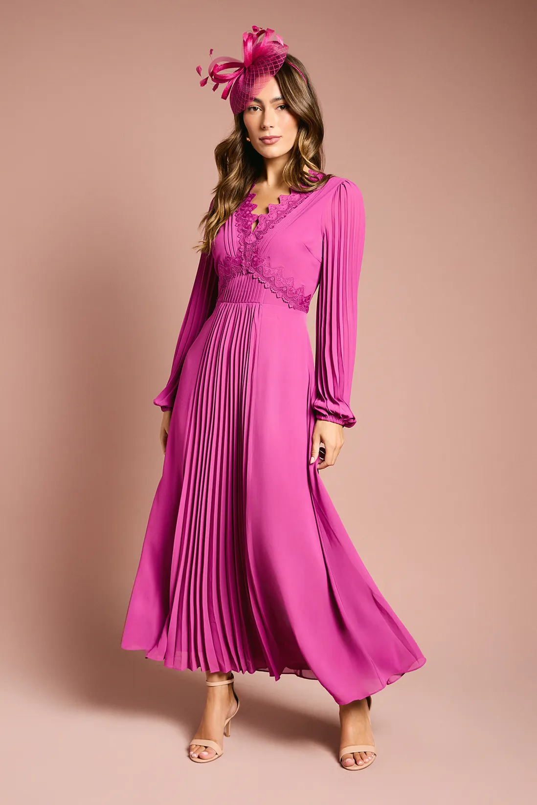 Pleat Detail Lace Trim Maxi Dress
