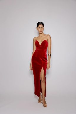 Nobody's Child Red Sweetheart Bandeau Velvet Nola Midi Dress