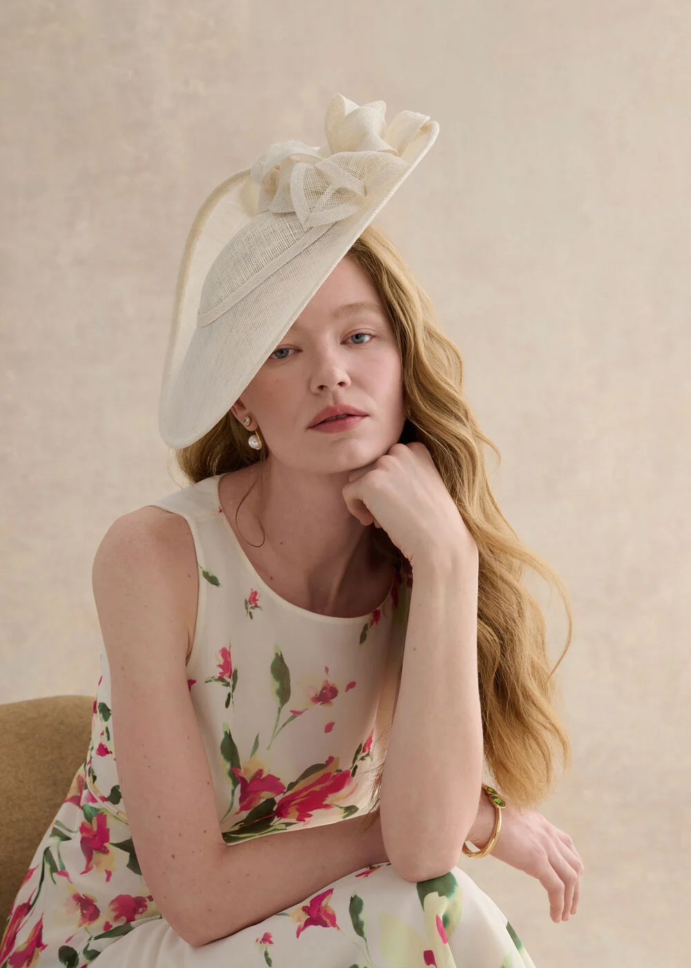 0126-3050-040000-ELAINA-FASCINATOR-WARM-IVORY_03 Elaina Fascinator £79